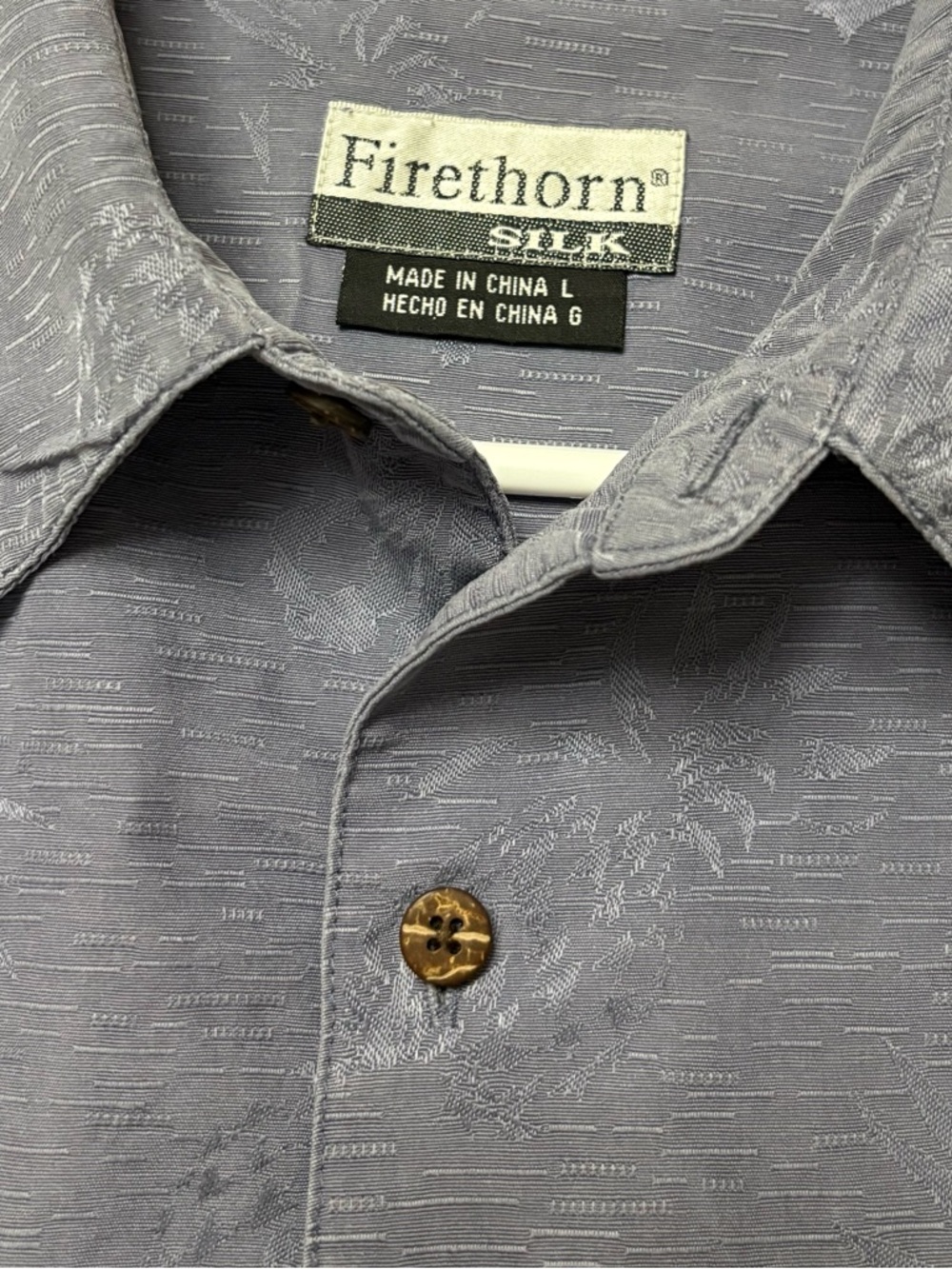 Men's Short-Sleeve Hawaiian Button-Down Shirt in Steel Blue/Gray - Picture 6 of 8